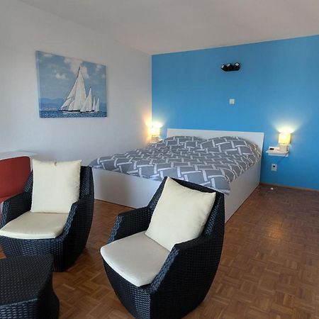 Apartments Kety - Central Heating Crikvenica Esterno foto