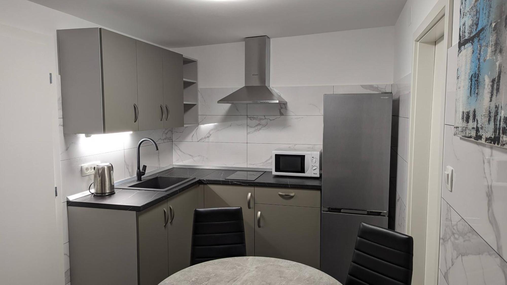 Apartments Kety - Central Heating Crikvenica Esterno foto